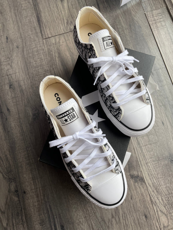 SIZE: 4 UK - Chuck Taylor All Star Converse Low • White | Black CD